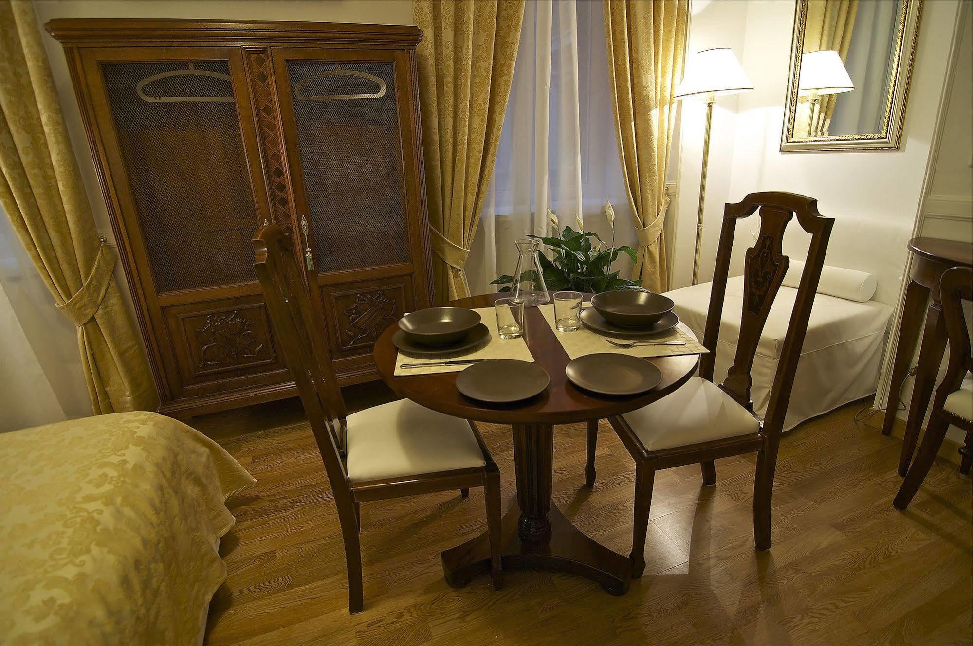 Hotel Internoroma Zewnętrze zdjęcie