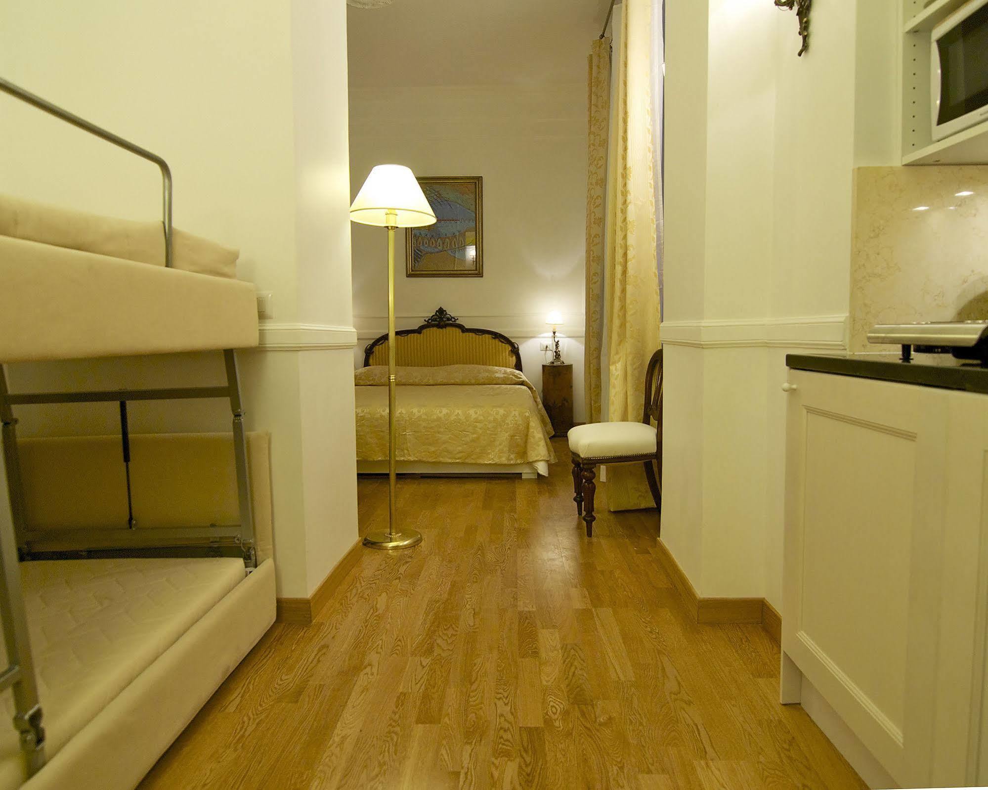 Hotel Internoroma Zewnętrze zdjęcie